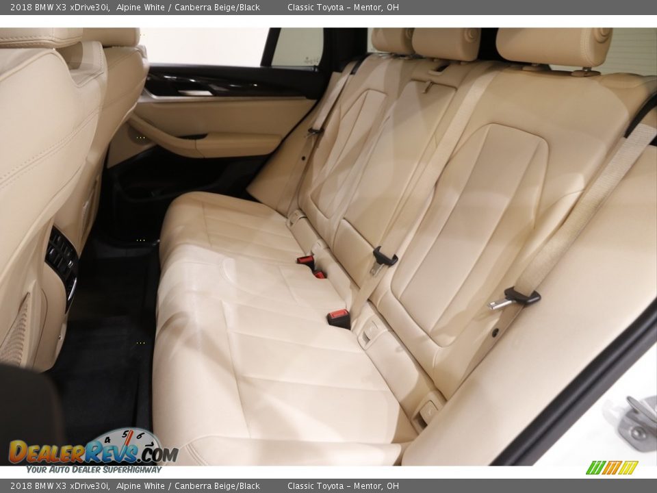 2018 BMW X3 xDrive30i Alpine White / Canberra Beige/Black Photo #19
