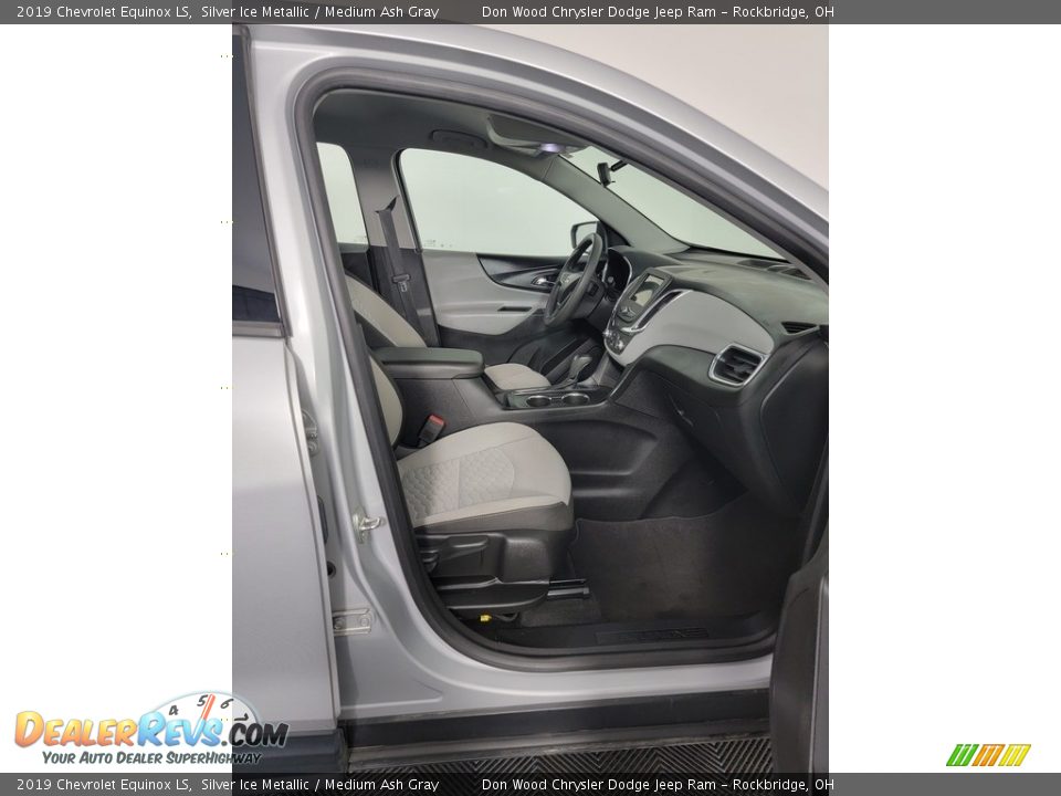 2019 Chevrolet Equinox LS Silver Ice Metallic / Medium Ash Gray Photo #30