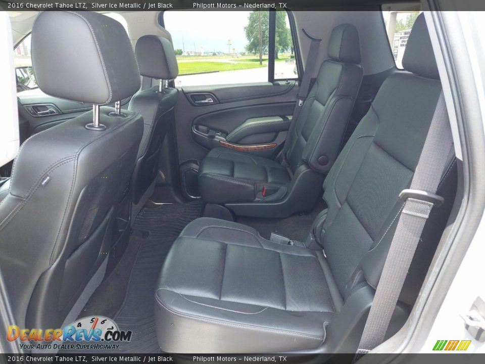 Rear Seat of 2016 Chevrolet Tahoe LTZ Photo #12