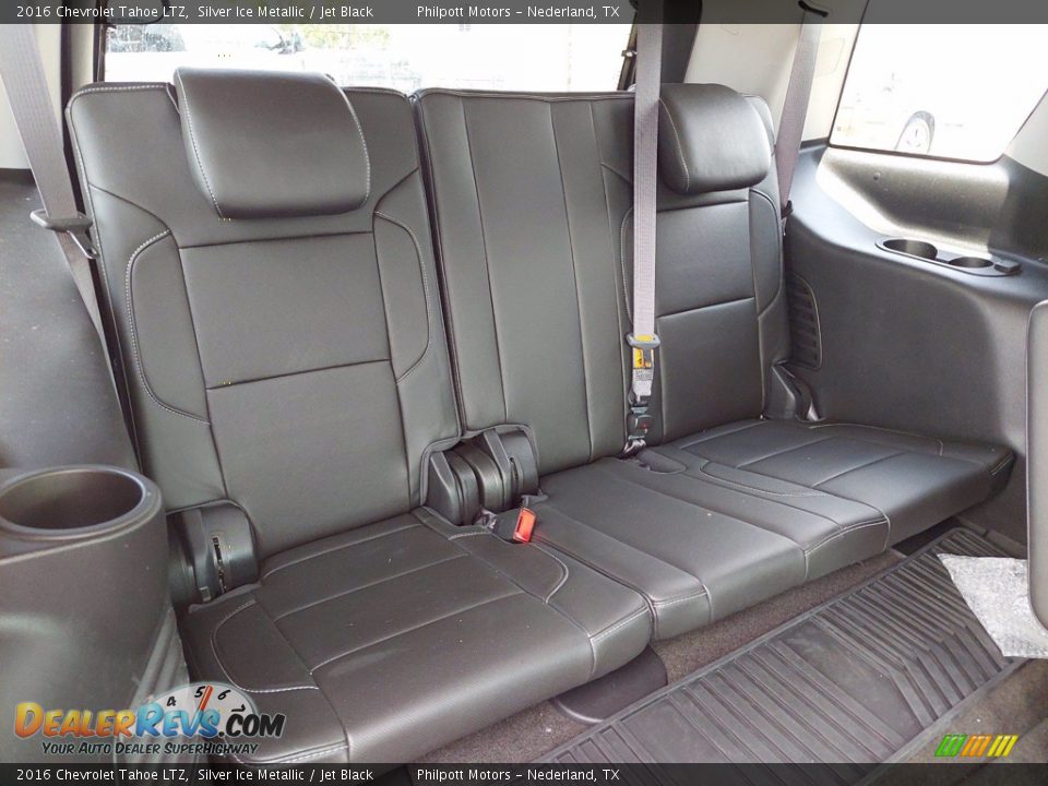 Rear Seat of 2016 Chevrolet Tahoe LTZ Photo #30