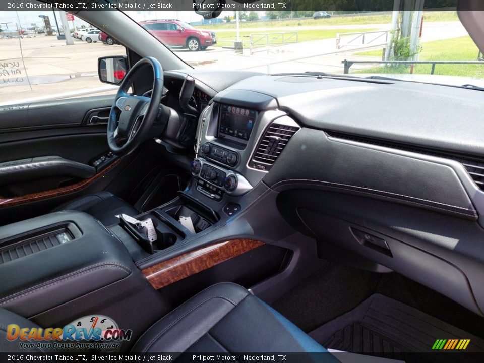 2016 Chevrolet Tahoe LTZ Silver Ice Metallic / Jet Black Photo #33