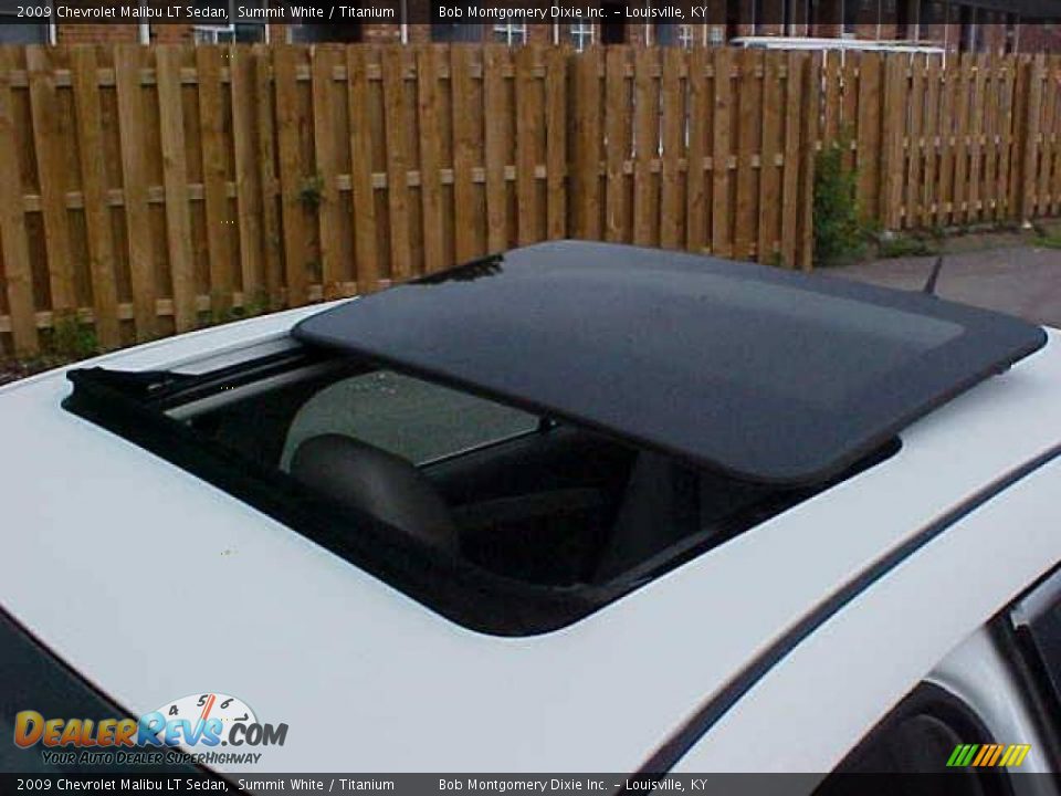 2009 Chevrolet Malibu LT Sedan Summit White / Titanium Photo #10