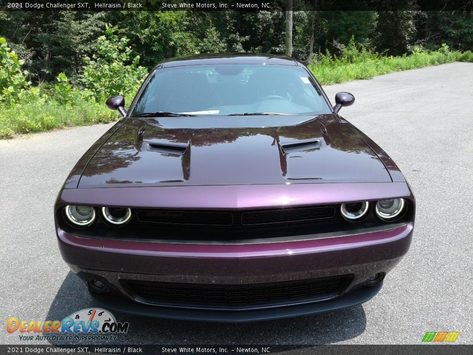 Hellraisin 2021 Dodge Challenger SXT Photo #3