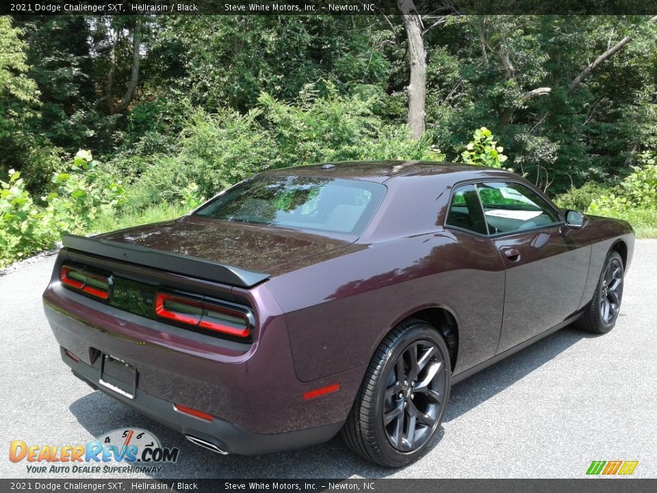 2021 Dodge Challenger SXT Hellraisin / Black Photo #6