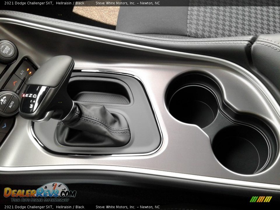 2021 Dodge Challenger SXT Shifter Photo #22