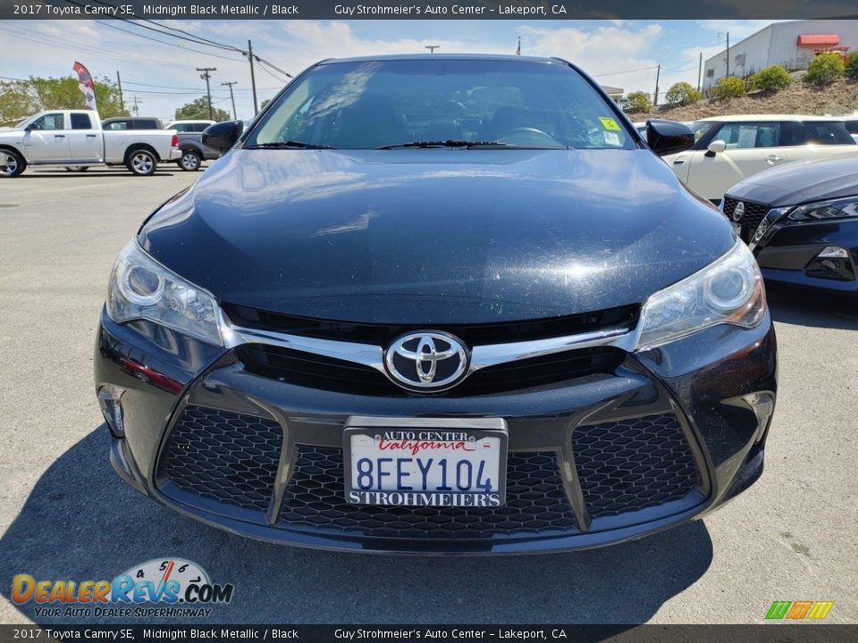 2017 Toyota Camry SE Midnight Black Metallic / Black Photo #2