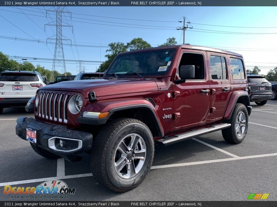 Front 3/4 View of 2021 Jeep Wrangler Unlimited Sahara 4x4 Photo #1