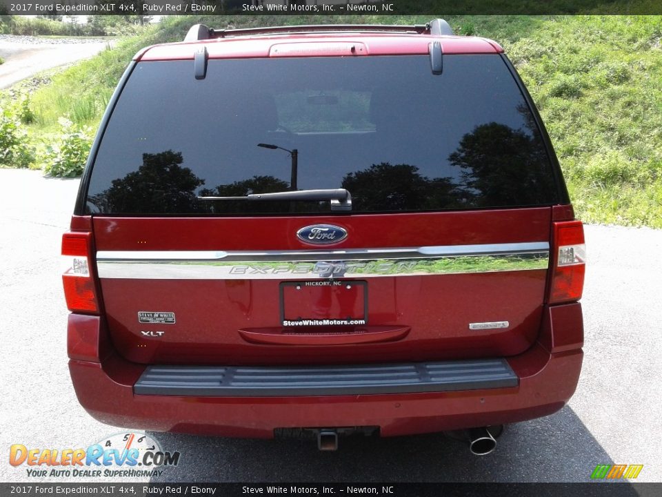 2017 Ford Expedition XLT 4x4 Ruby Red / Ebony Photo #10