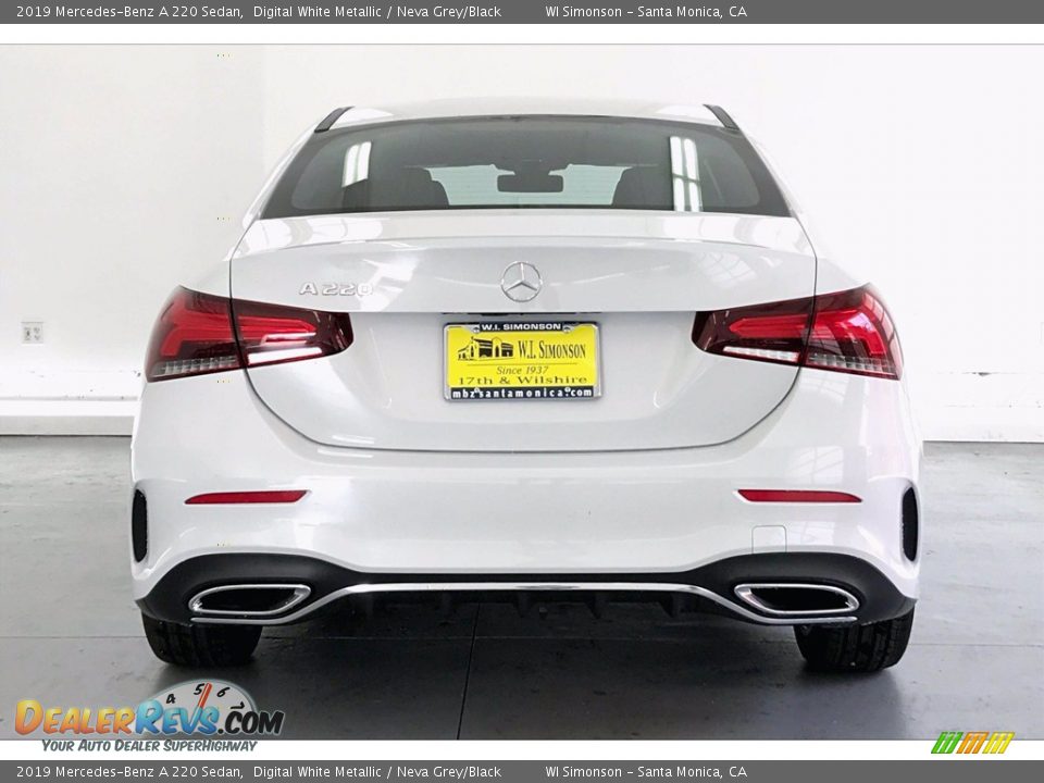 2019 Mercedes-Benz A 220 Sedan Digital White Metallic / Neva Grey/Black Photo #3