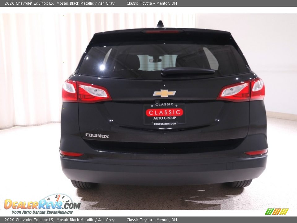 2020 Chevrolet Equinox LS Mosaic Black Metallic / Ash Gray Photo #16