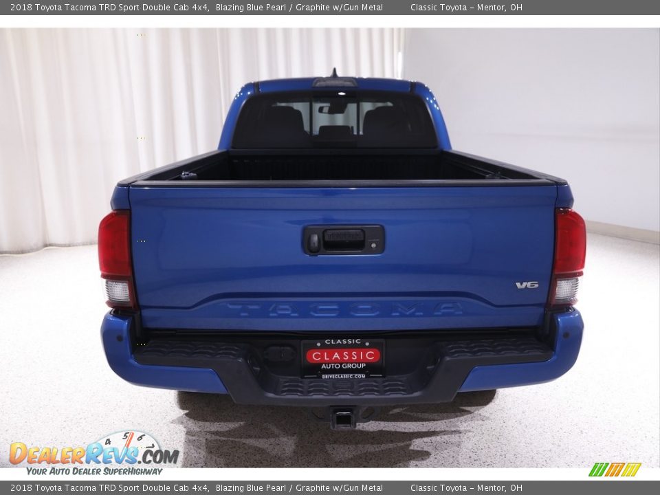 2018 Toyota Tacoma TRD Sport Double Cab 4x4 Blazing Blue Pearl / Graphite w/Gun Metal Photo #17