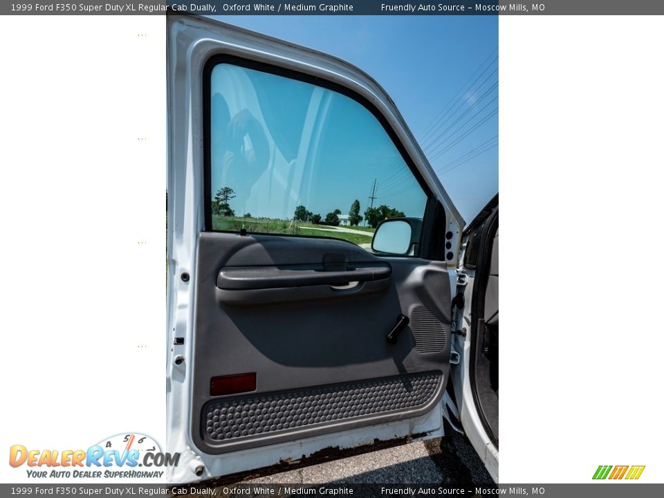 1999 Ford F350 Super Duty XL Regular Cab Dually Oxford White / Medium Graphite Photo #21