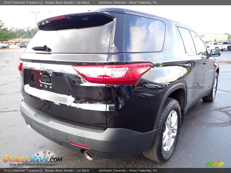 2019 Chevrolet Traverse LS Mosaic Black Metallic / Jet Black Photo #8