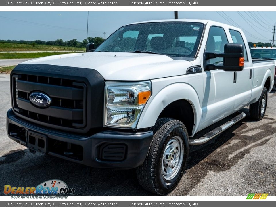 2015 Ford F250 Super Duty XL Crew Cab 4x4 Oxford White / Steel Photo #8