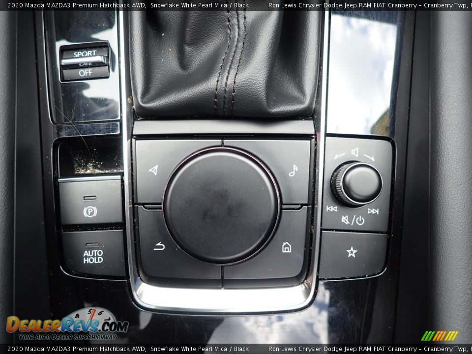 2020 Mazda MAZDA3 Premium Hatchback AWD Snowflake White Pearl Mica / Black Photo #19