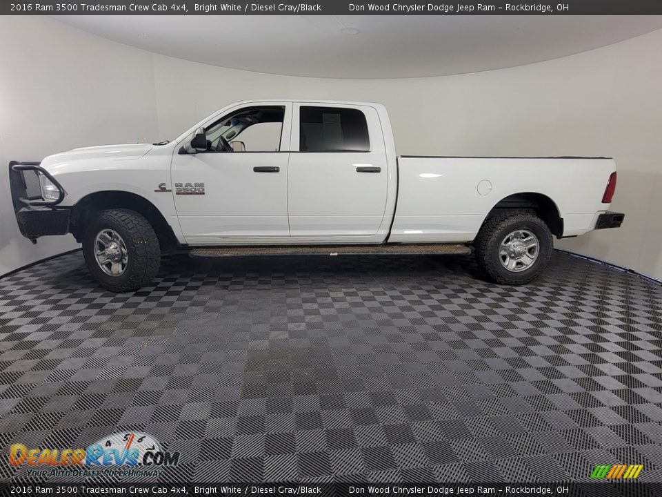 Bright White 2016 Ram 3500 Tradesman Crew Cab 4x4 Photo #4