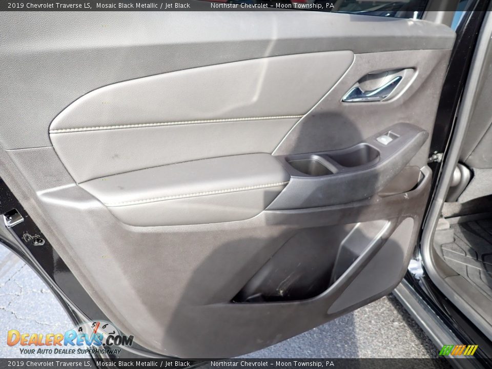 2019 Chevrolet Traverse LS Mosaic Black Metallic / Jet Black Photo #23