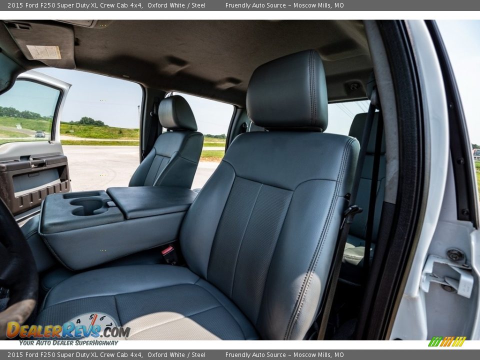 2015 Ford F250 Super Duty XL Crew Cab 4x4 Oxford White / Steel Photo #18