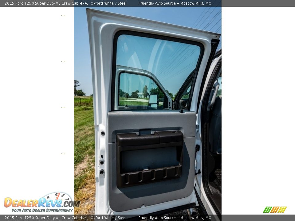 2015 Ford F250 Super Duty XL Crew Cab 4x4 Oxford White / Steel Photo #22