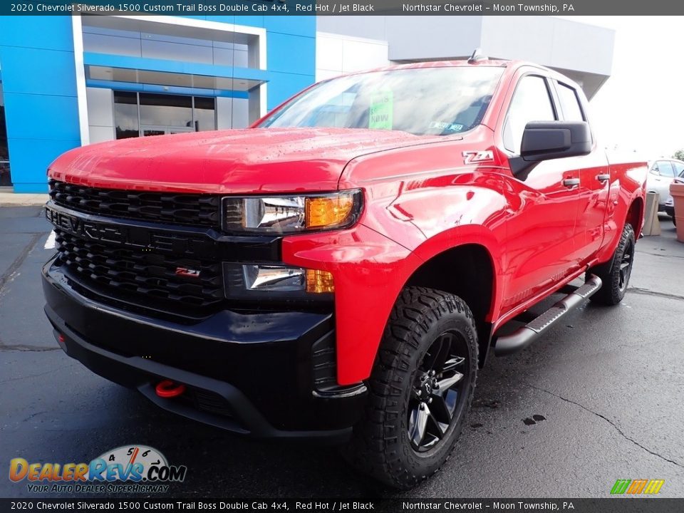 2020 Chevrolet Silverado 1500 Custom Trail Boss Double Cab 4x4 Red Hot / Jet Black Photo #2