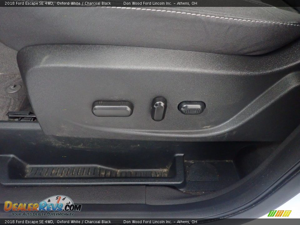 2018 Ford Escape SE 4WD Oxford White / Charcoal Black Photo #23