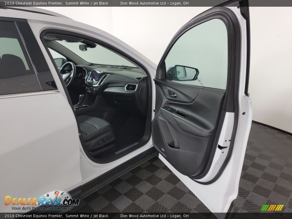 2019 Chevrolet Equinox Premier Summit White / Jet Black Photo #30