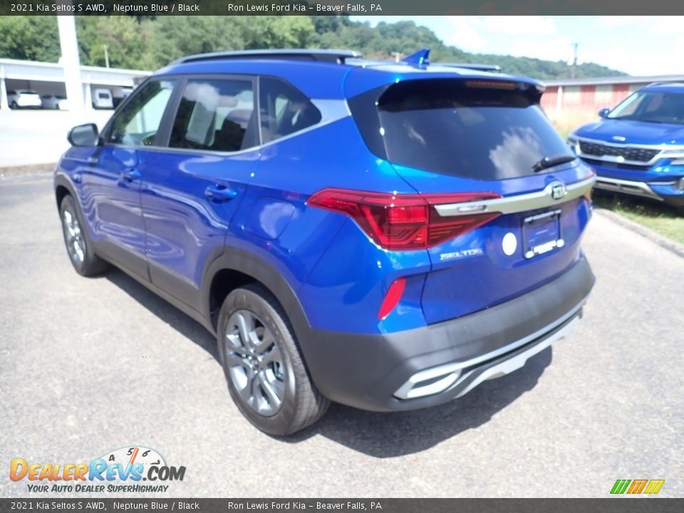 2021 Kia Seltos S AWD Neptune Blue / Black Photo #7