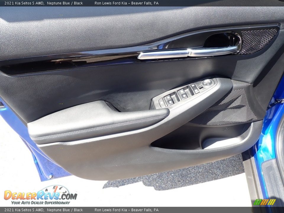 2021 Kia Seltos S AWD Neptune Blue / Black Photo #15