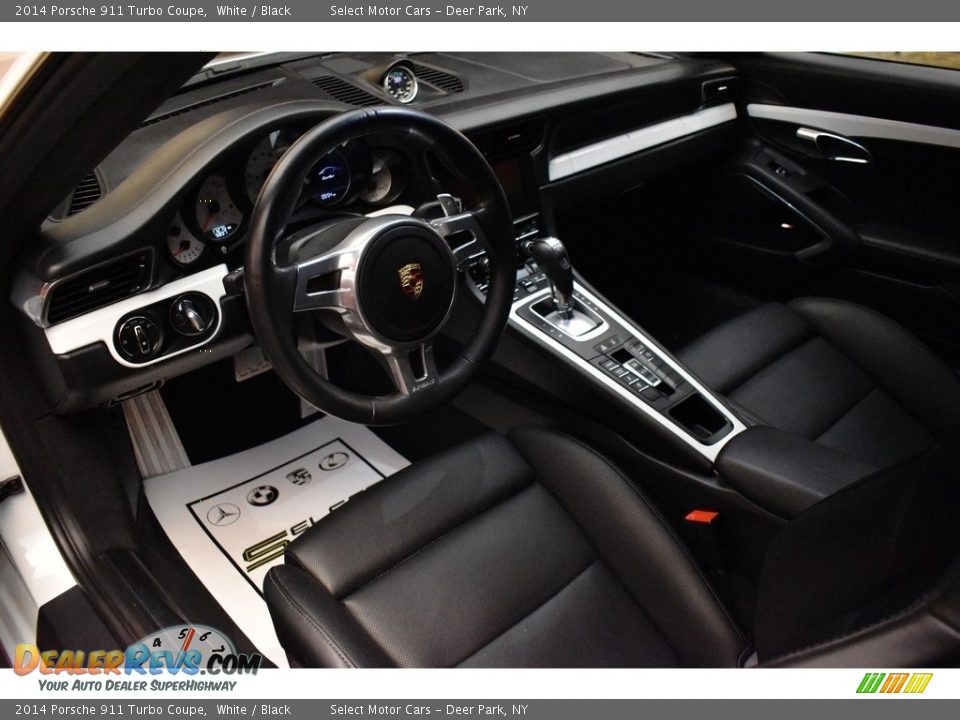 Front Seat of 2014 Porsche 911 Turbo Coupe Photo #12