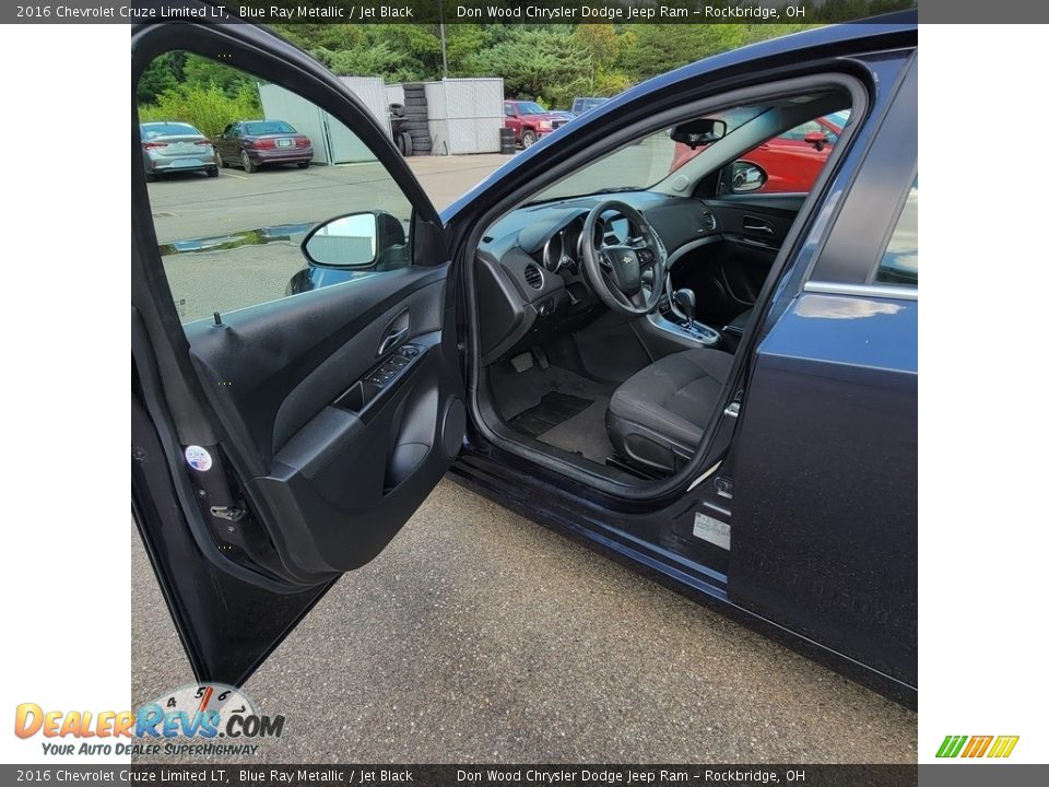 2016 Chevrolet Cruze Limited LT Blue Ray Metallic / Jet Black Photo #12