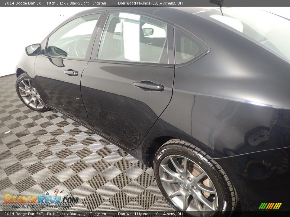 2014 Dodge Dart SXT Pitch Black / Black/Light Tungsten Photo #18