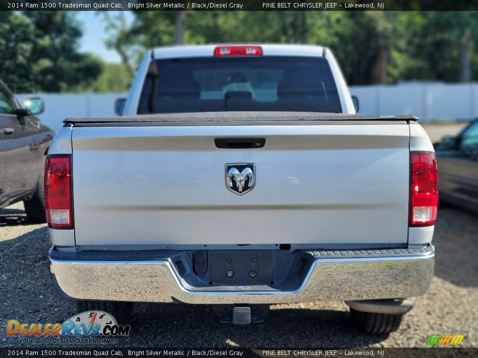 2014 Ram 1500 Tradesman Quad Cab Bright Silver Metallic / Black/Diesel Gray Photo #5