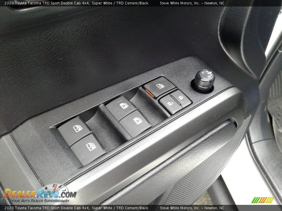 2020 Toyota Tacoma TRD Sport Double Cab 4x4 Super White / TRD Cement/Black Photo #13