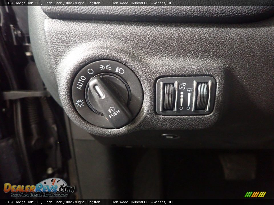 2014 Dodge Dart SXT Pitch Black / Black/Light Tungsten Photo #31