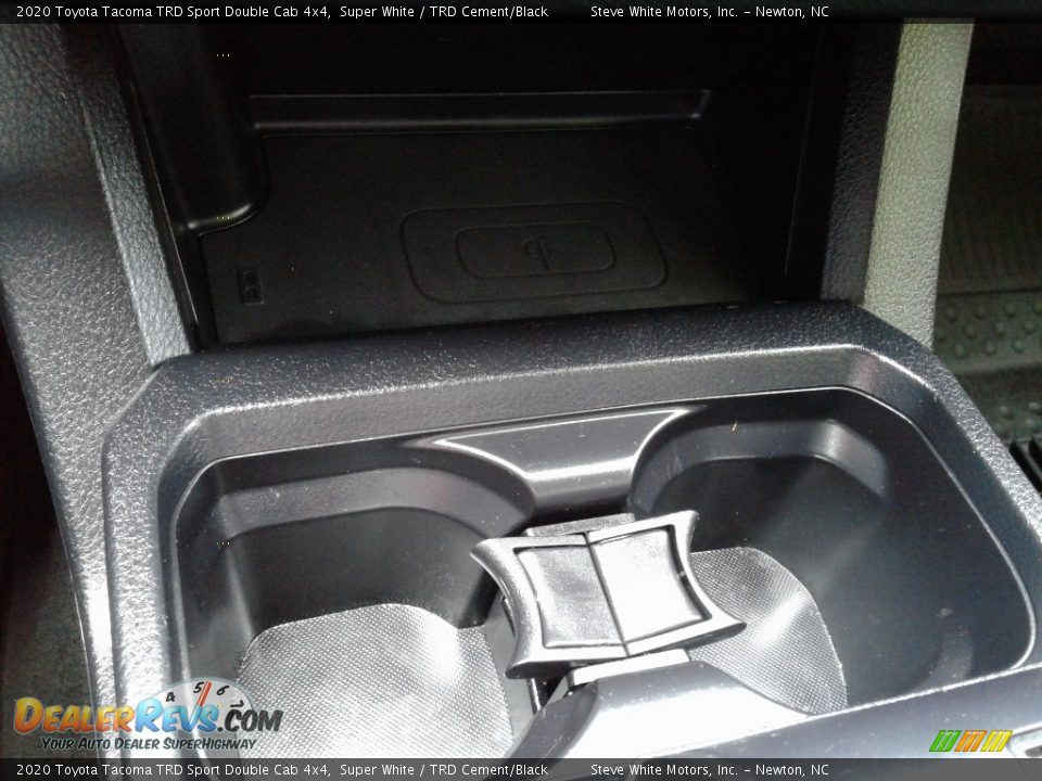 2020 Toyota Tacoma TRD Sport Double Cab 4x4 Super White / TRD Cement/Black Photo #24