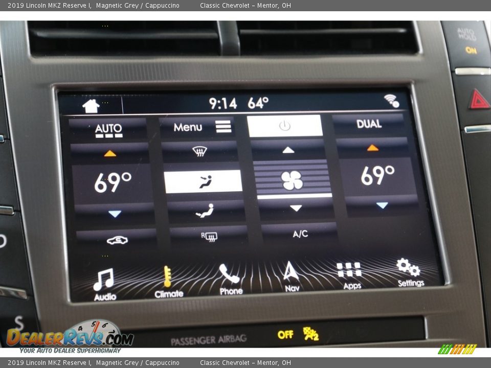 Controls of 2019 Lincoln MKZ Reserve I Photo #11