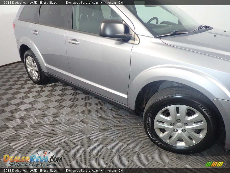 2018 Dodge Journey SE Billet / Black Photo #3