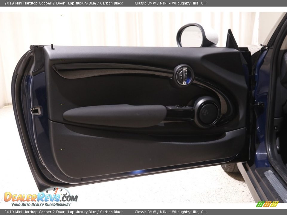 Door Panel of 2019 Mini Hardtop Cooper 2 Door Photo #4