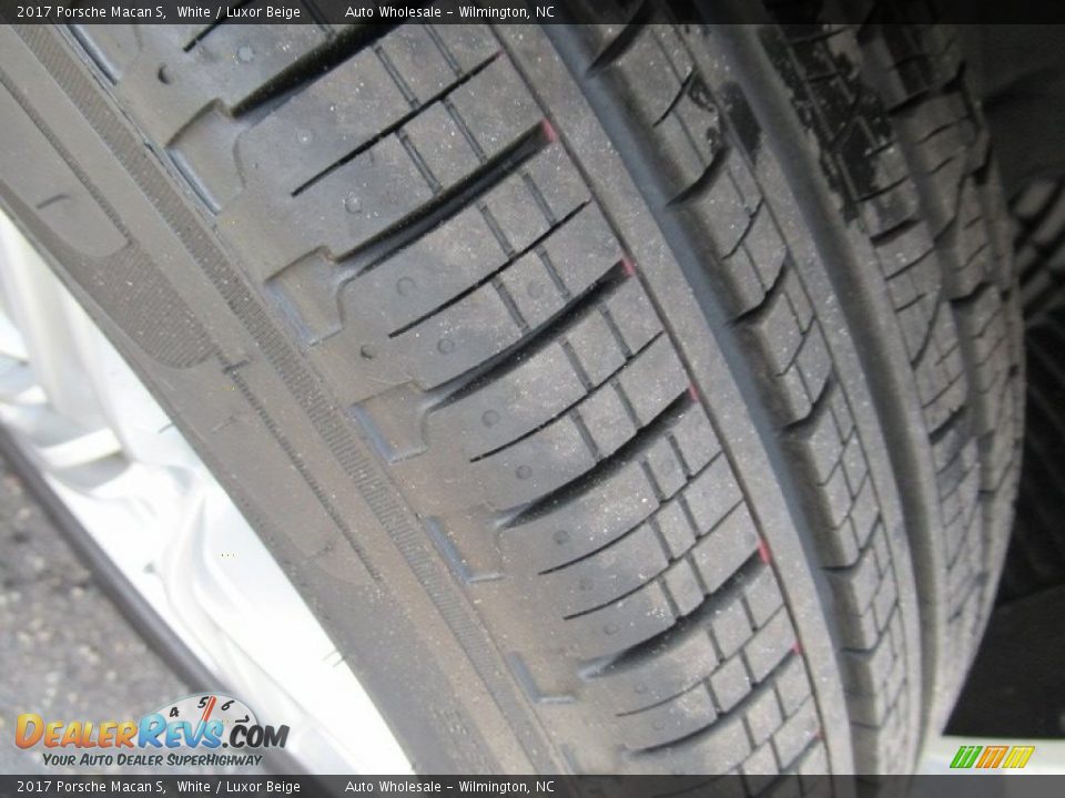 2017 Porsche Macan S White / Luxor Beige Photo #8