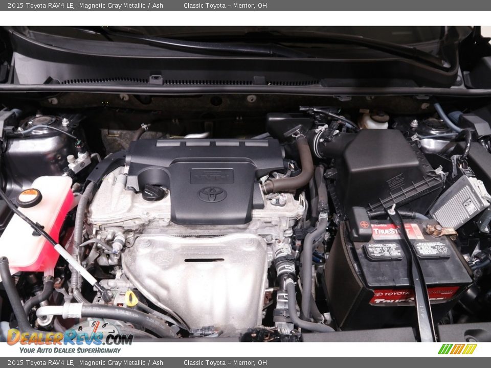 2015 Toyota RAV4 LE Magnetic Gray Metallic / Ash Photo #17