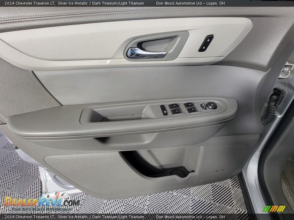2014 Chevrolet Traverse LT Silver Ice Metallic / Dark Titanium/Light Titanium Photo #15