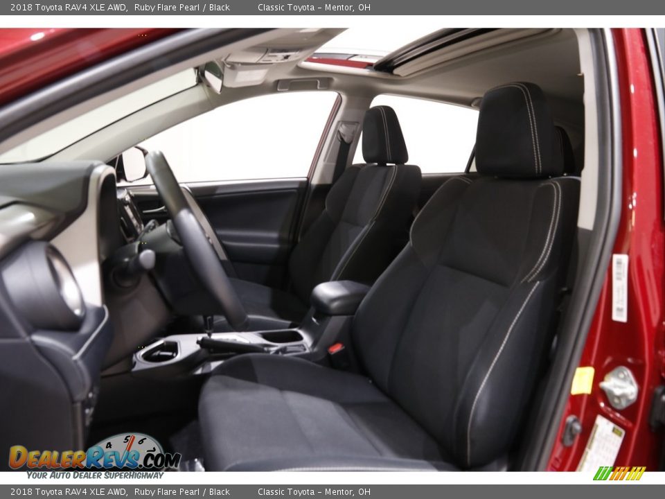 2018 Toyota RAV4 XLE AWD Ruby Flare Pearl / Black Photo #5