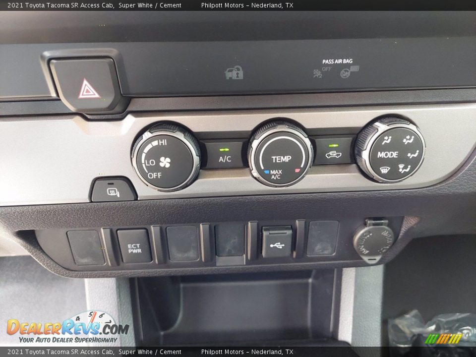 Controls of 2021 Toyota Tacoma SR Access Cab Photo #26