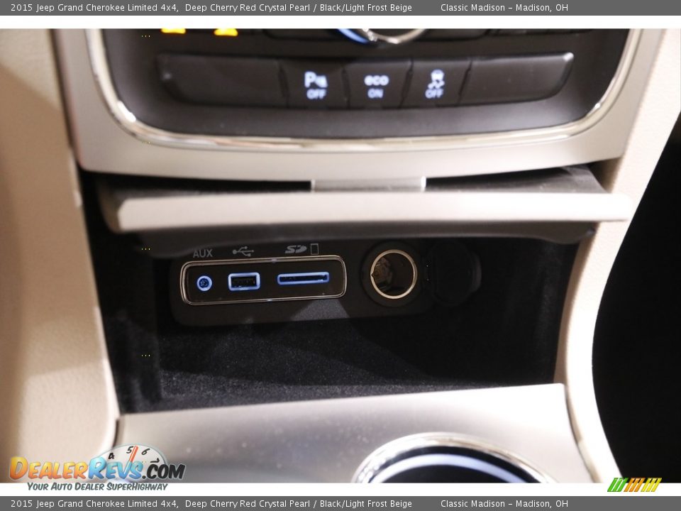 2015 Jeep Grand Cherokee Limited 4x4 Deep Cherry Red Crystal Pearl / Black/Light Frost Beige Photo #16