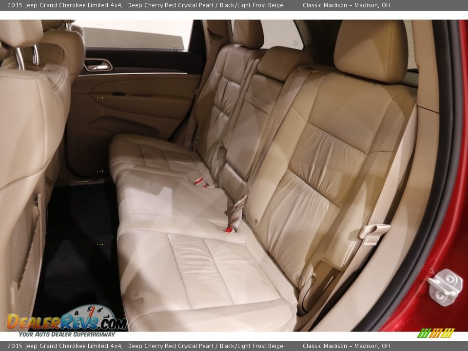 2015 Jeep Grand Cherokee Limited 4x4 Deep Cherry Red Crystal Pearl / Black/Light Frost Beige Photo #19