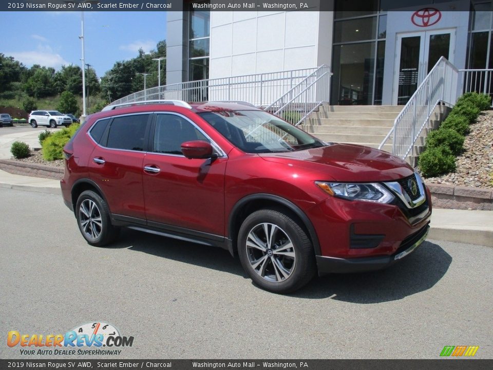 2019 Nissan Rogue SV AWD Scarlet Ember / Charcoal Photo #1