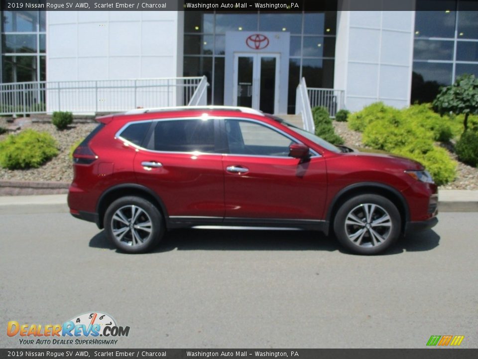 2019 Nissan Rogue SV AWD Scarlet Ember / Charcoal Photo #2