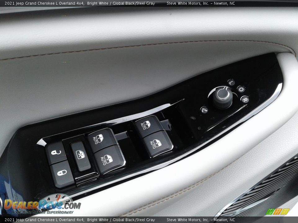 Controls of 2021 Jeep Grand Cherokee L Overland 4x4 Photo #11