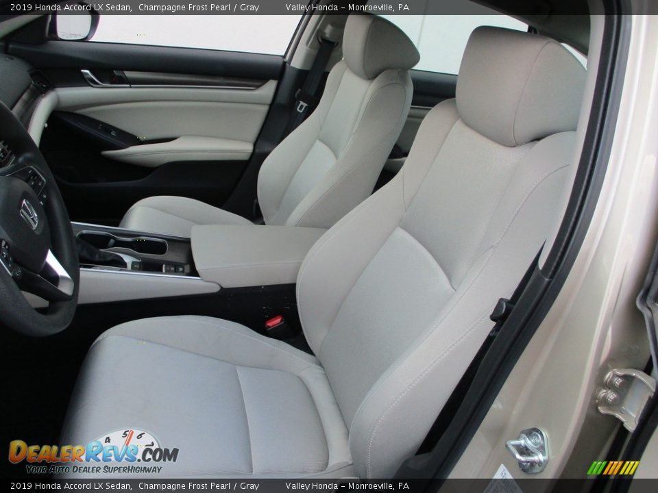 2019 Honda Accord LX Sedan Champagne Frost Pearl / Gray Photo #12