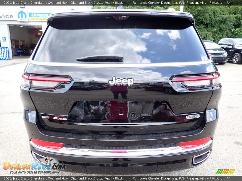 2021 Jeep Grand Cherokee L Overland 4x4 Diamond Black Crystal Pearl / Black Photo #4